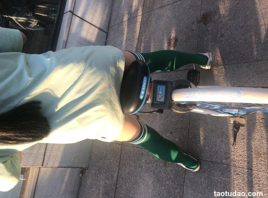 [最爱帆布鞋] 丝袜美腿写真 ON.45 图套