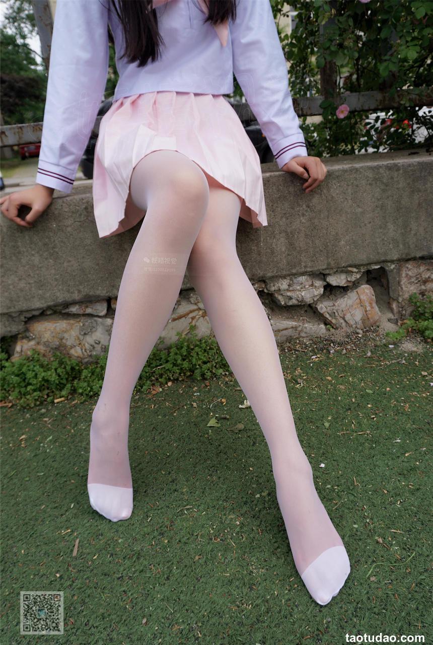 妖精视觉 NO.060 甜甜 运动场的白丝袜[60P／52.4MB]