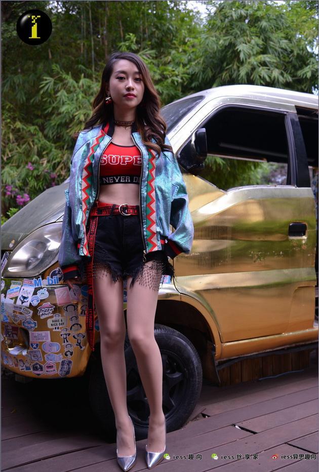 [IESS异思趣向] 普惠集 034 小捷 银色高跟鞋[60P/109.7M]