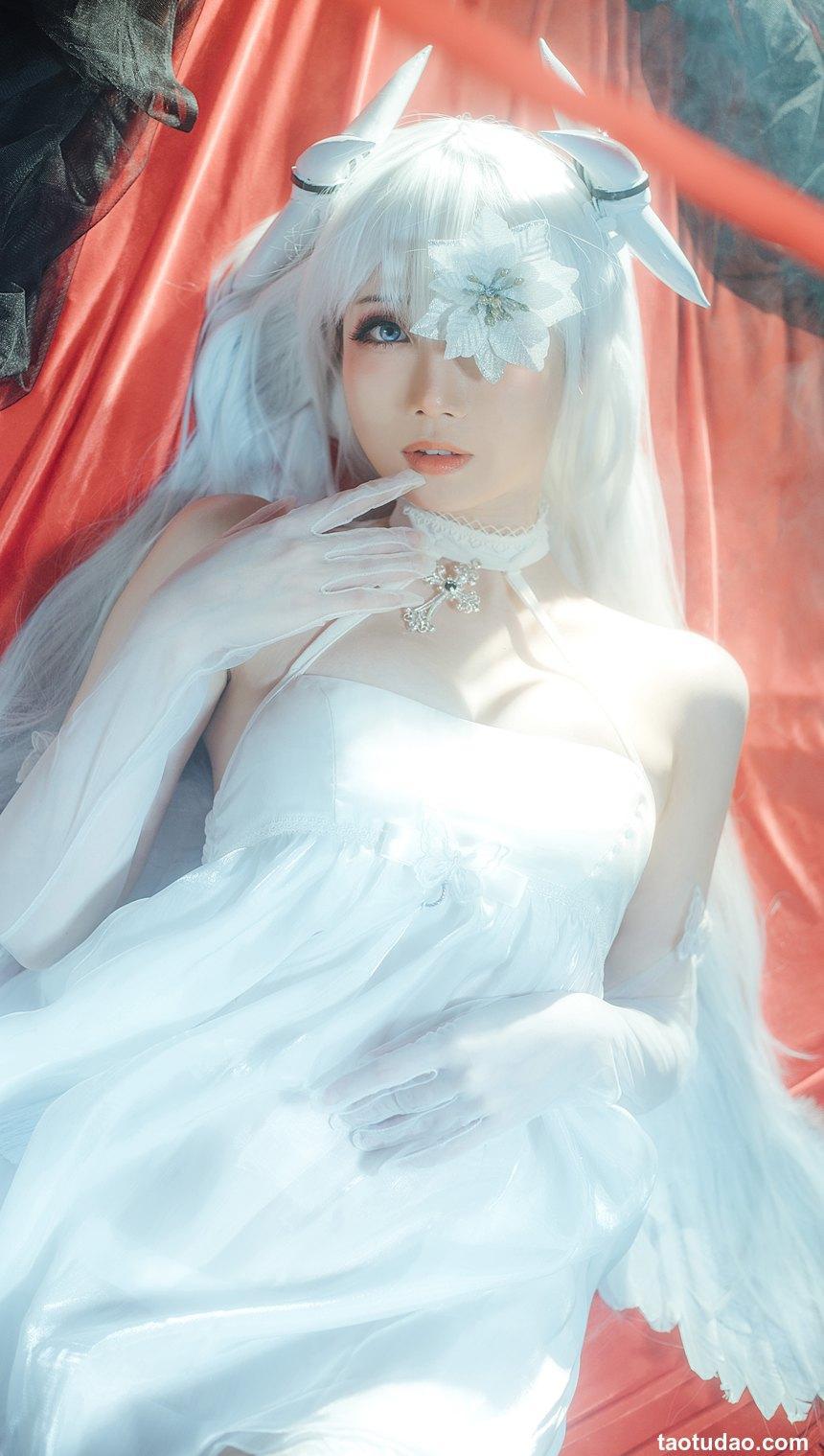 焖焖碳 Tomoyo酱 - 碧蓝航线 埃姆登 双黑白夜之主[29P／112MB]