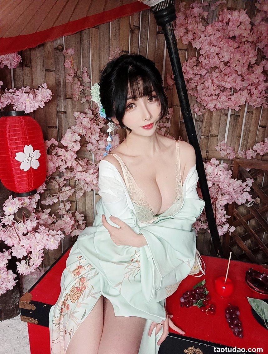 rioko凉凉子 - 《年上の韵》温泉旅行 [39P+6V-512MB]