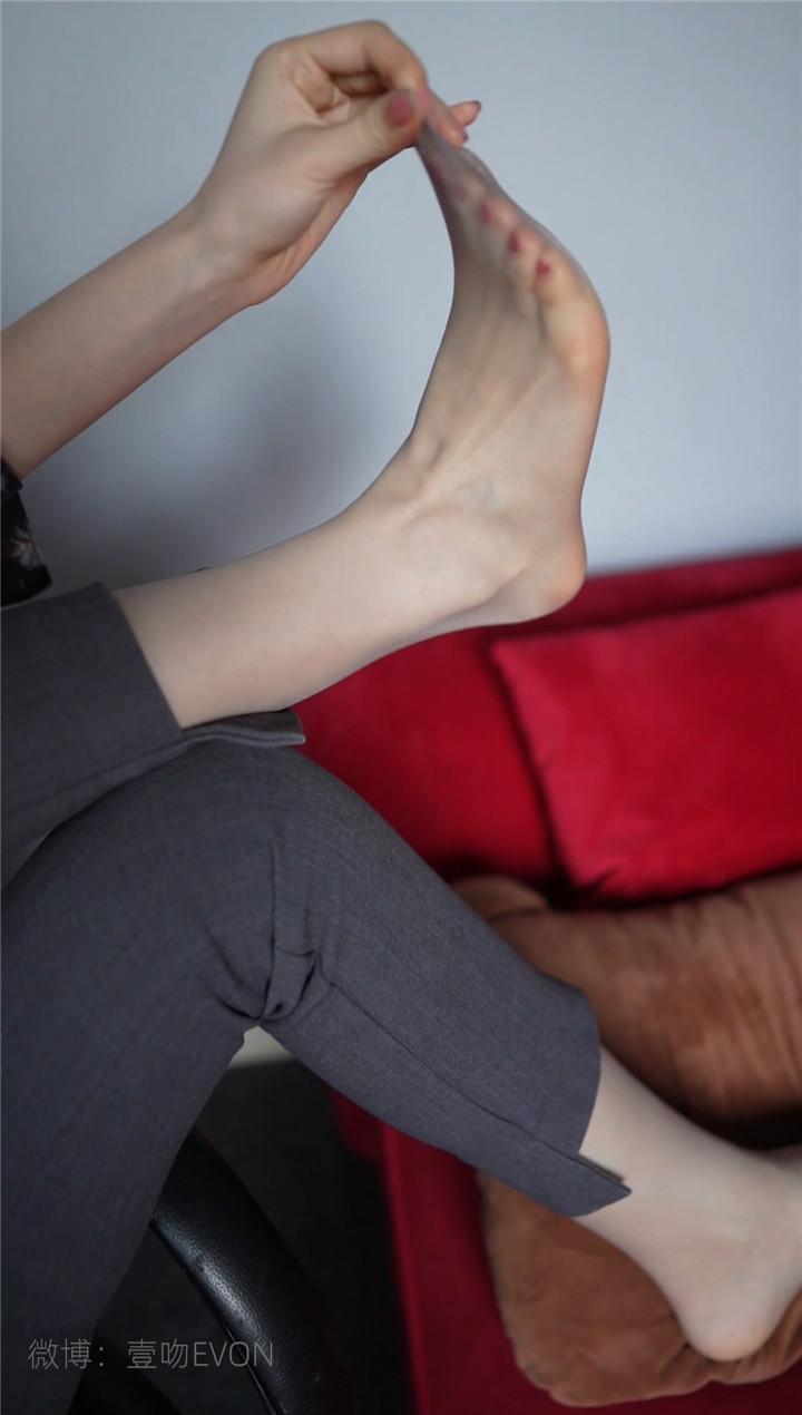 [kittyWawa袜小喵]视频 NZ177 [1V／533MB]