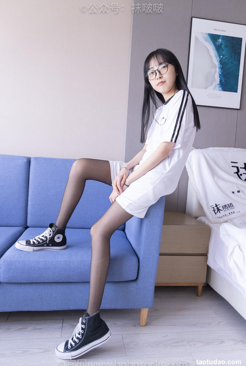 [BoBoSocks袜啵啵]NO.067 稚予-匡威帆布鞋、黑丝[125P+1V／4.83GB]