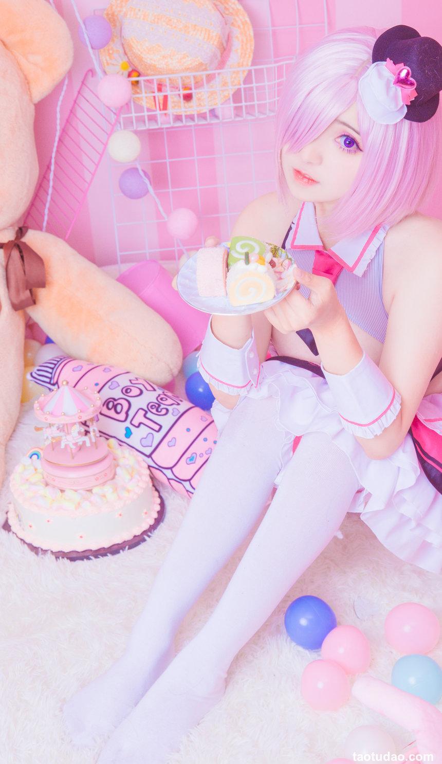 斯文文文文 – NO.76 FGO玛修 情人节巧克力 [11P-100MB]