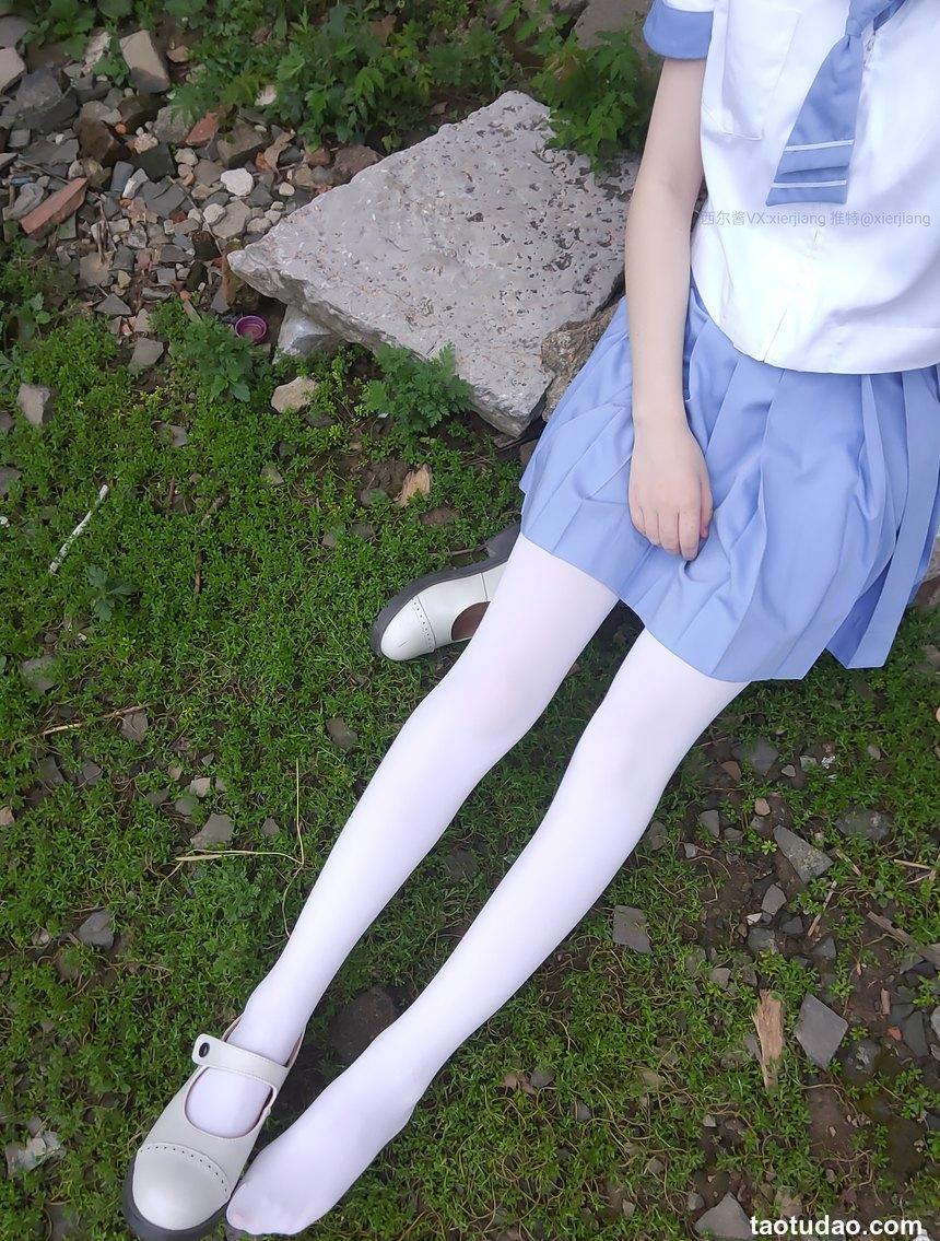 西尔酱 NO.018 — 青草水手服 [74P+1V-695M]