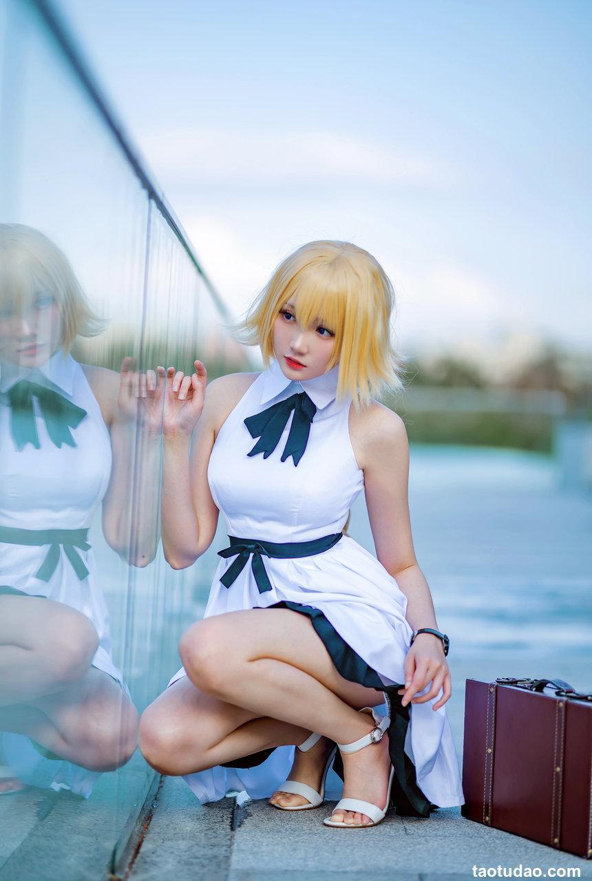 瓜希酱 NO.021 贞德三周年白裙德 [20P-80MB]