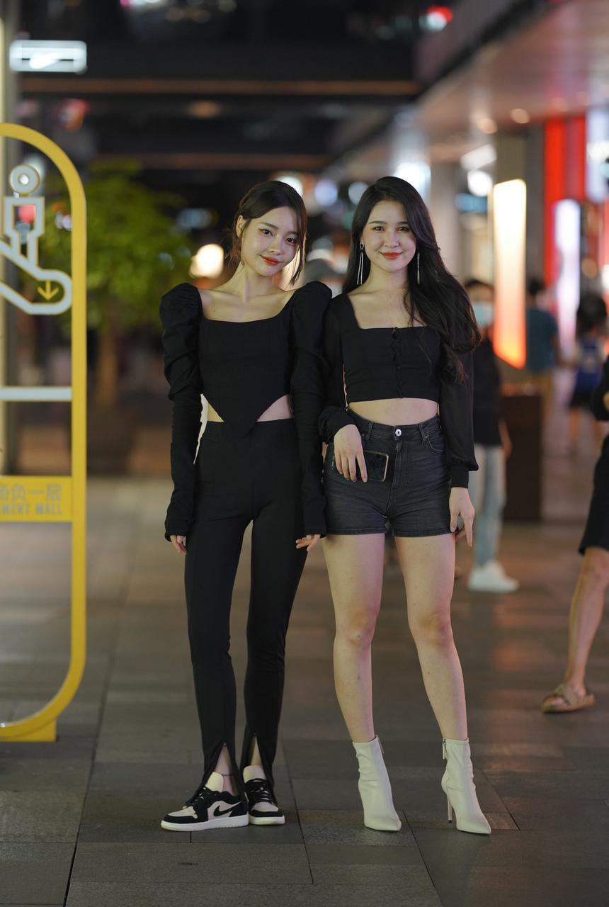 都市丽人黑色紧身长裤小姐姐【151P-2.39G】