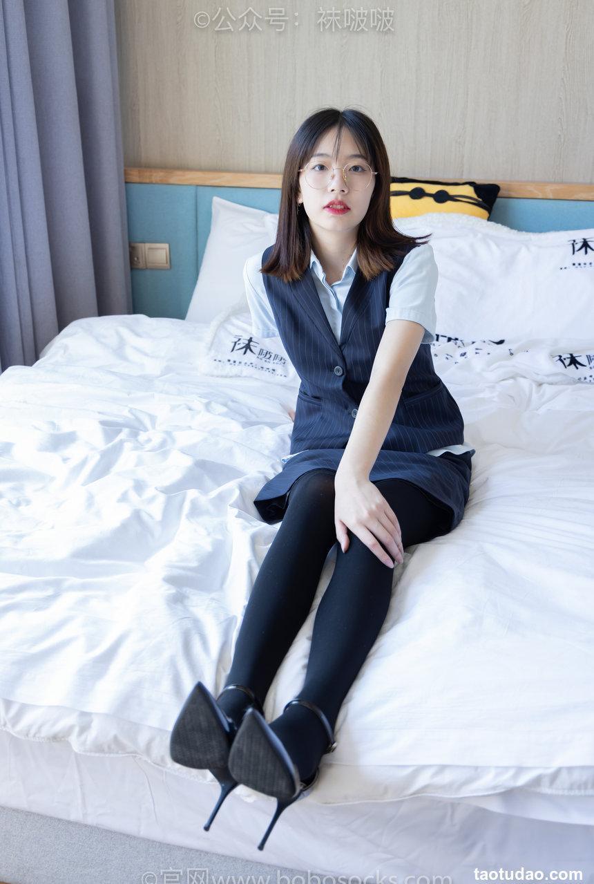 [BoBoSocks袜啵啵]NO.038 小甜豆-建行行服、高跟鞋、厚黑丝[131P+1V／6.37GB]