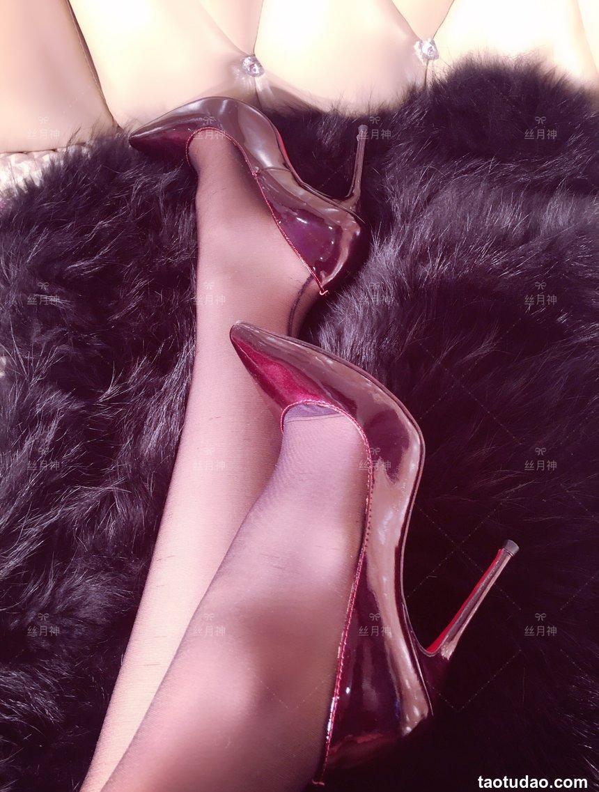 丝月神 007 红色孔雀翎酒红高跟[66P／89.5MB]