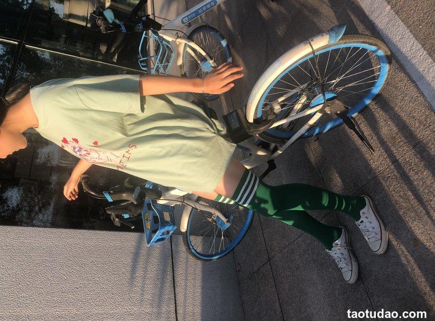 [最爱帆布鞋] 丝袜美腿写真 ON.45 图套