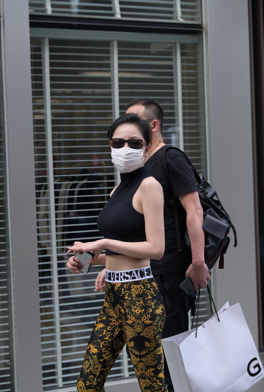 都市丽人紧身裤美妇【84P-1.85GB】