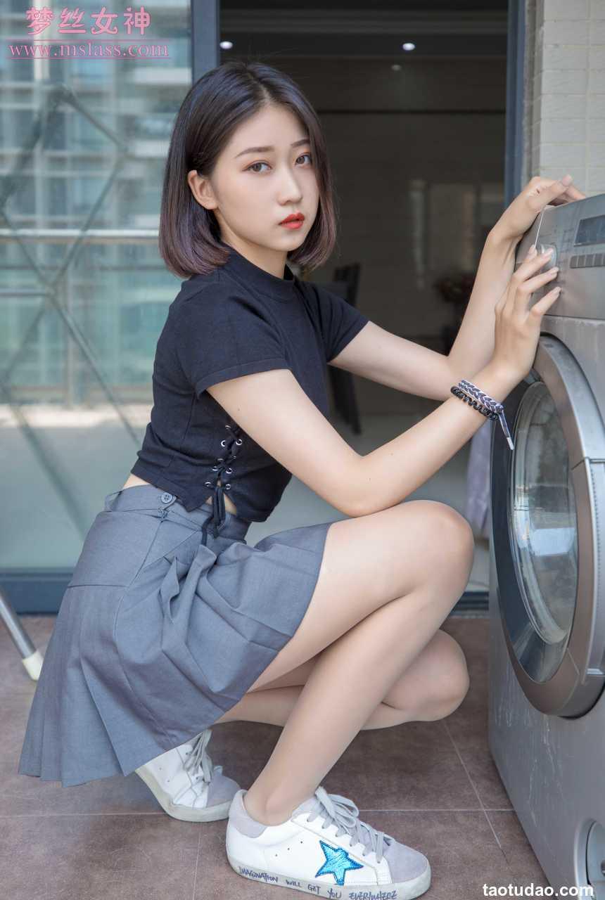 梦丝女神 阿依古丽-月亮花 [83+1P]