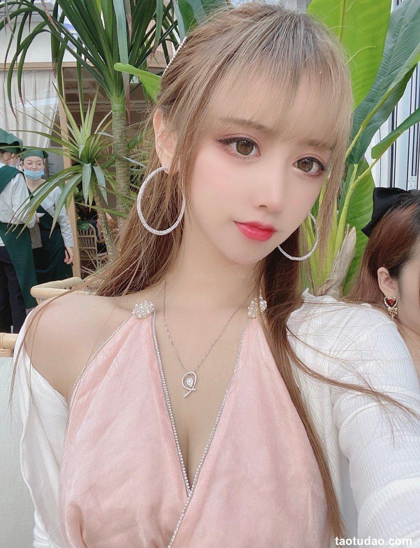 过期米线线喵 - 微博无水印图 [25P-46MB]