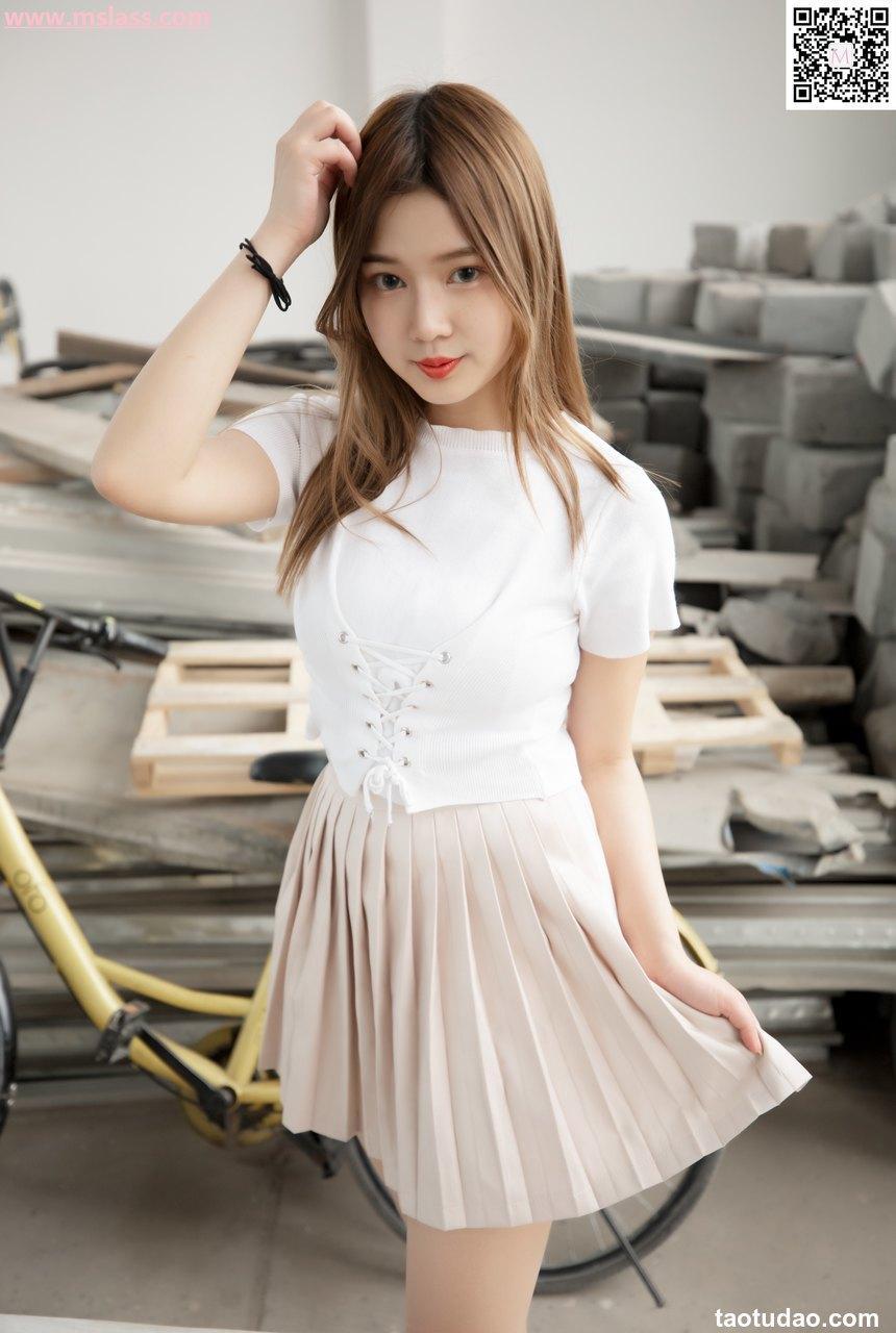 [MSLASS梦丝女神] 2019.08.29 小除夕《废墟的小白鞋》[51P-474MB]