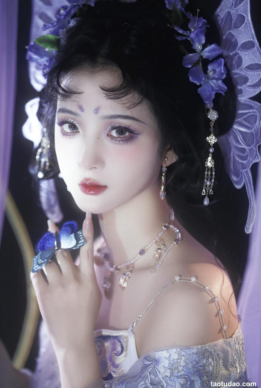 ble - 鸢尾 [19P-163MB]