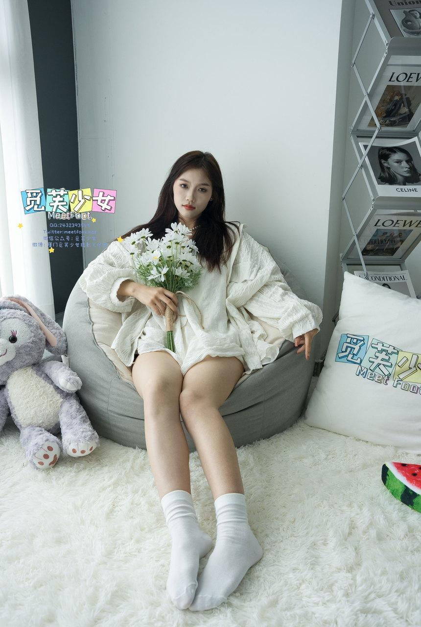 [觅芙少女]NO.028 虹虹-青春是昏睡与暗恋交织的夏天 [194P-8.47G]