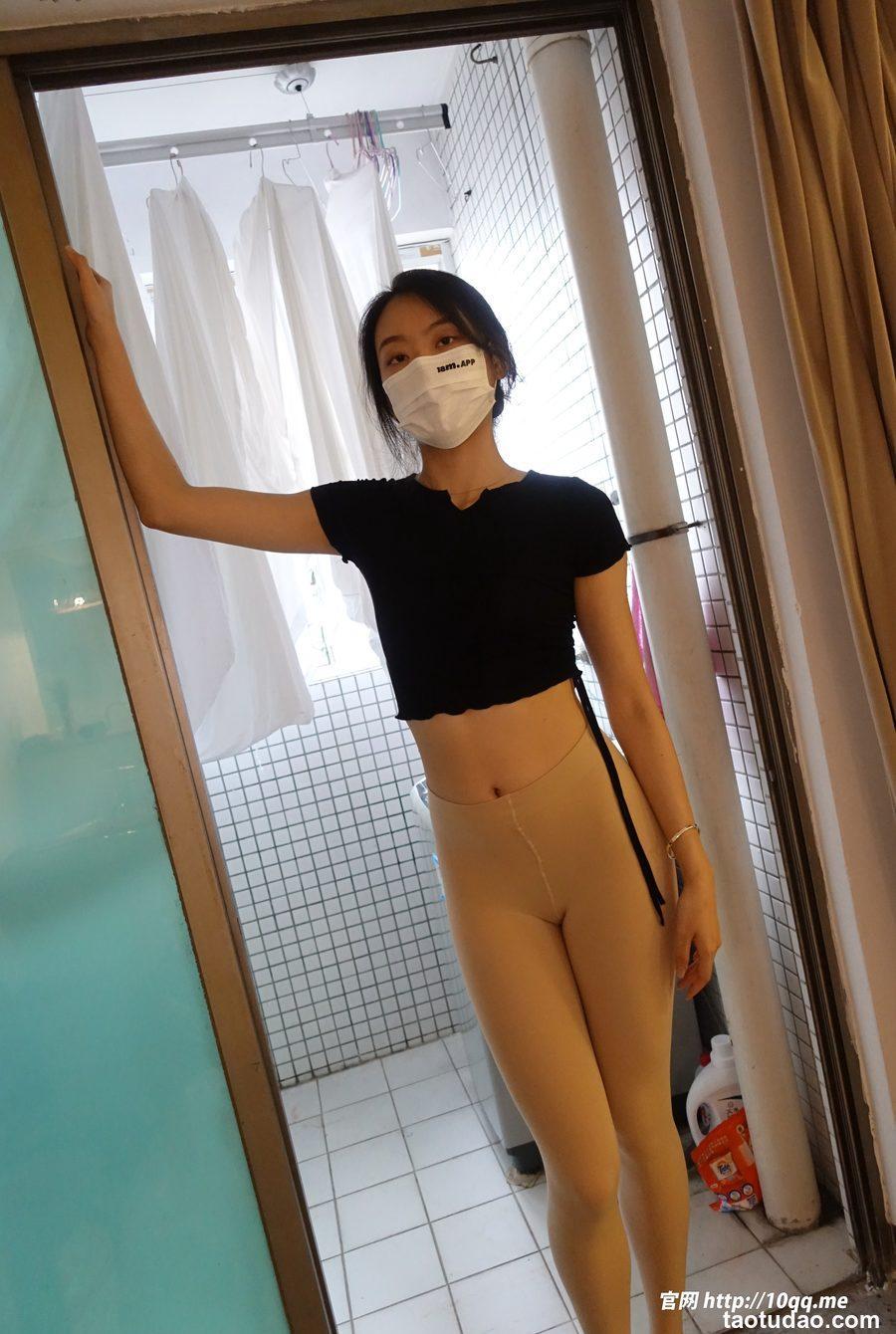 [ROSI口罩系列]2023.11.17 NO.2714[62+1P／80MB]