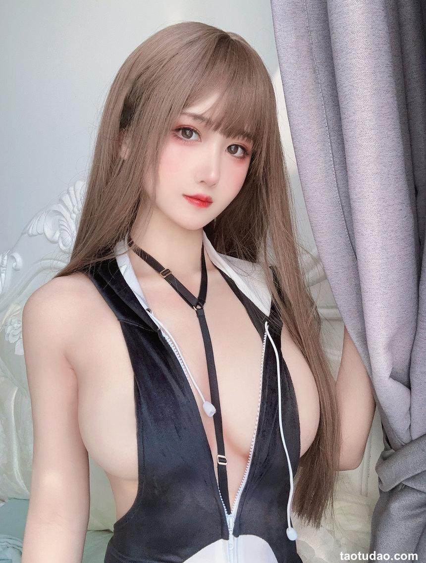 三度_69 - 小虎鲸 [40P-92MB]