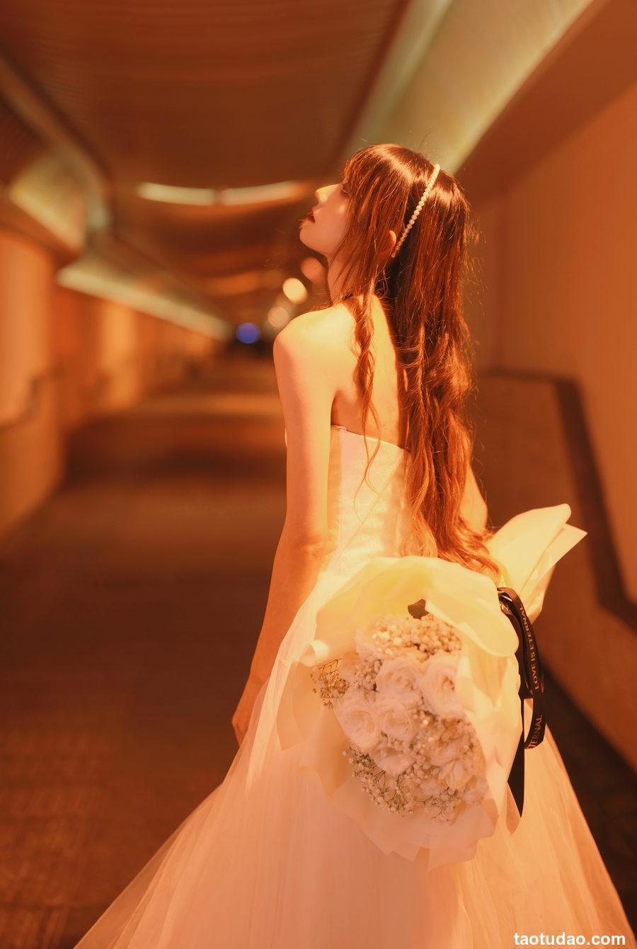 兔子Zzz不吃胡萝卜 - NO.134 后来我们成了祝对方幸福的人 [21P-218MB]