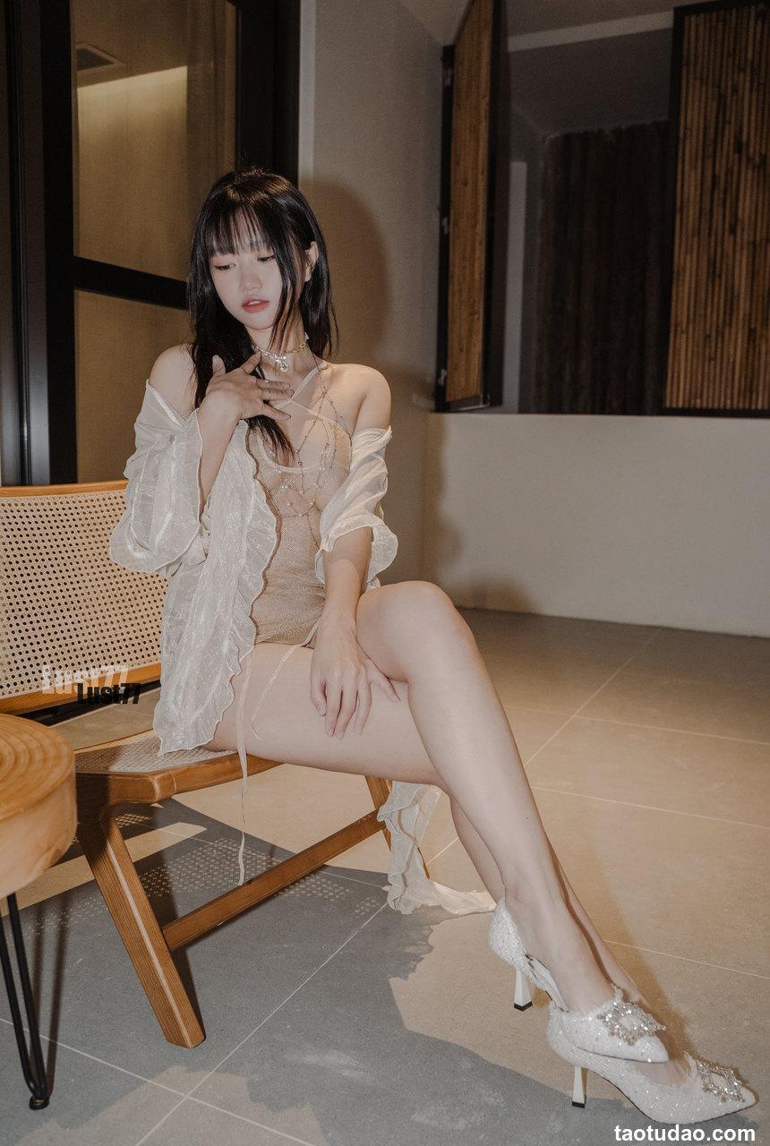 柒柒要乖哦 - NO.25 纸醉金迷 [90P1V-1.68GB]