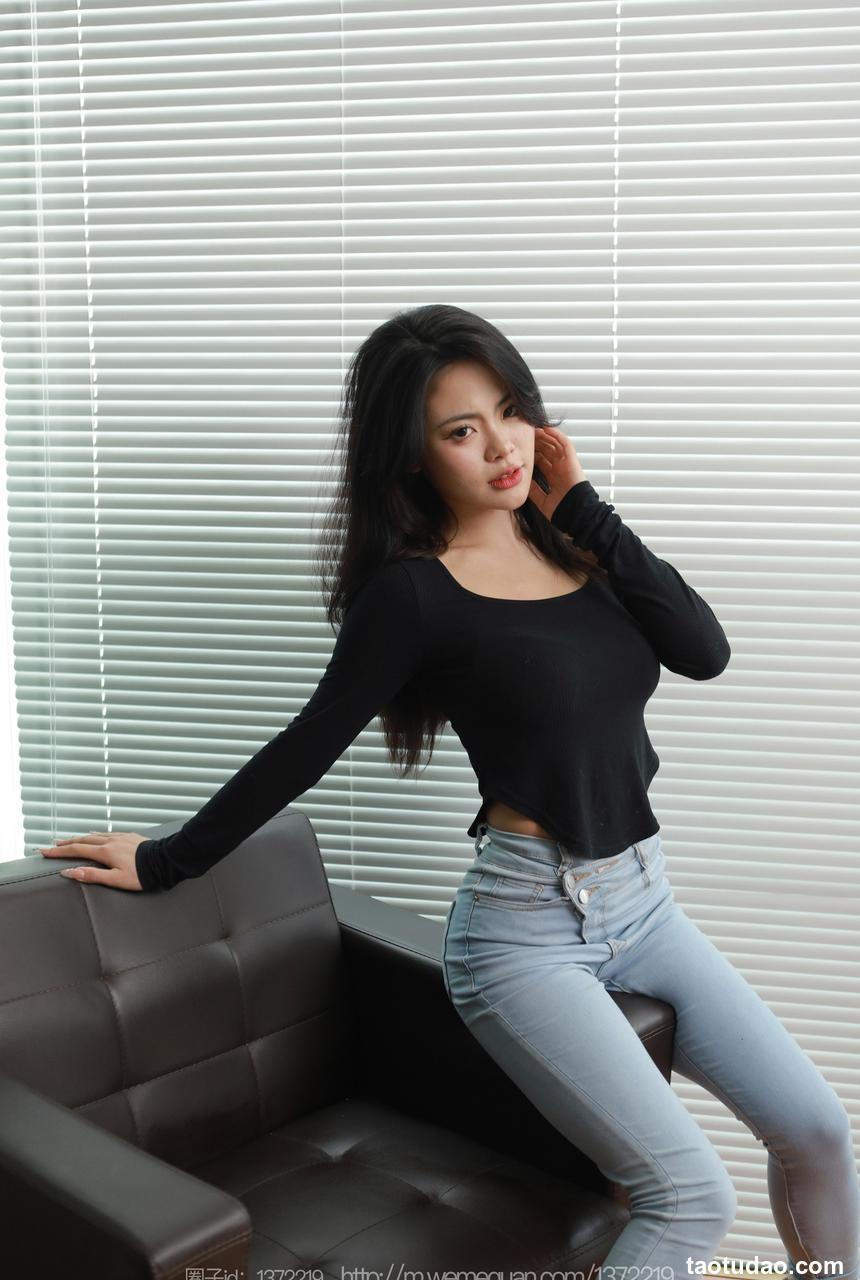 [IESS异思趣向] 2023.02.05 丝享家 1352 兔兔《情人节新人报-道》[96P-96.1M]