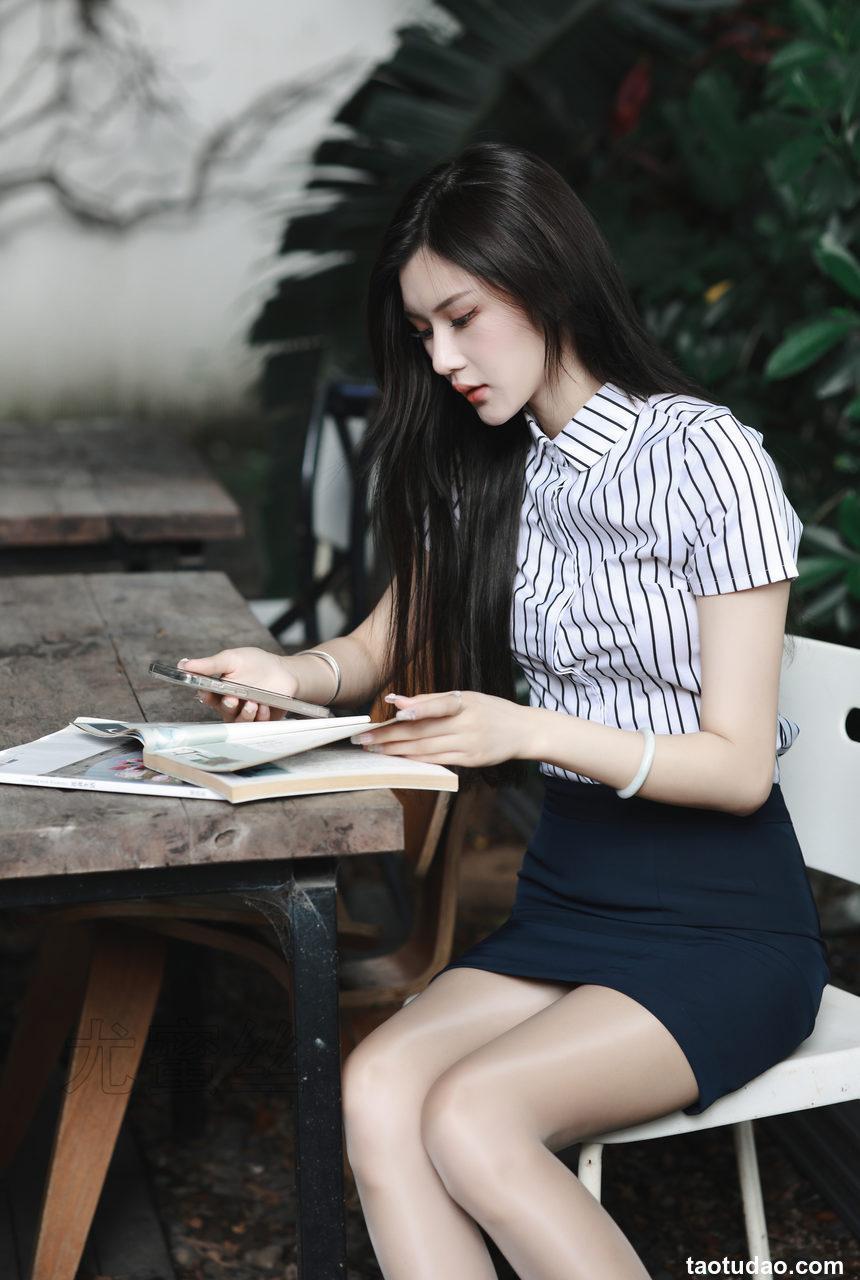 [尤蜜丝]穿搭写真 NO.106[42P／395MB]