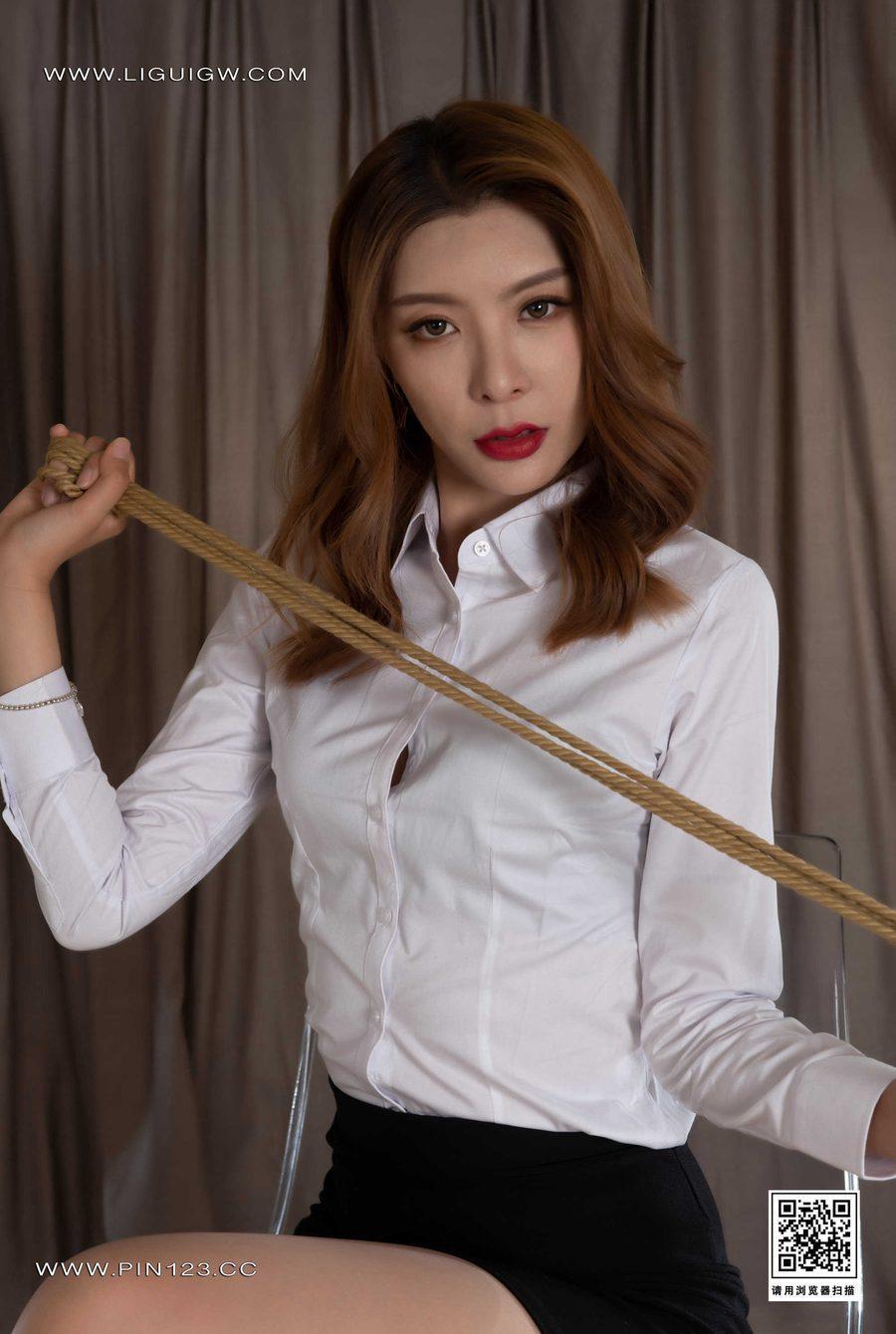 [Ligui丽柜] 2023.12.14 《克拉拉》克拉拉 [51+1P-37M]