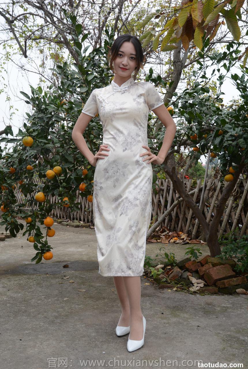 初夏女神 NO.128 依依 寒冬旗袍风[140P+1V／3.27GB]