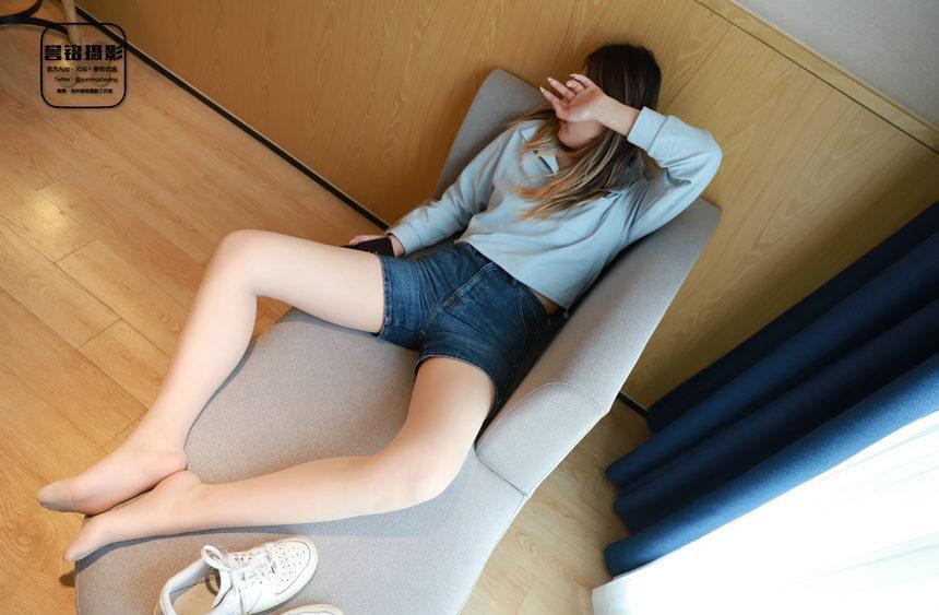 [誉铭传媒]袜足摄影 2023年《助力作品第03期》[73P+1V／1.38GB]