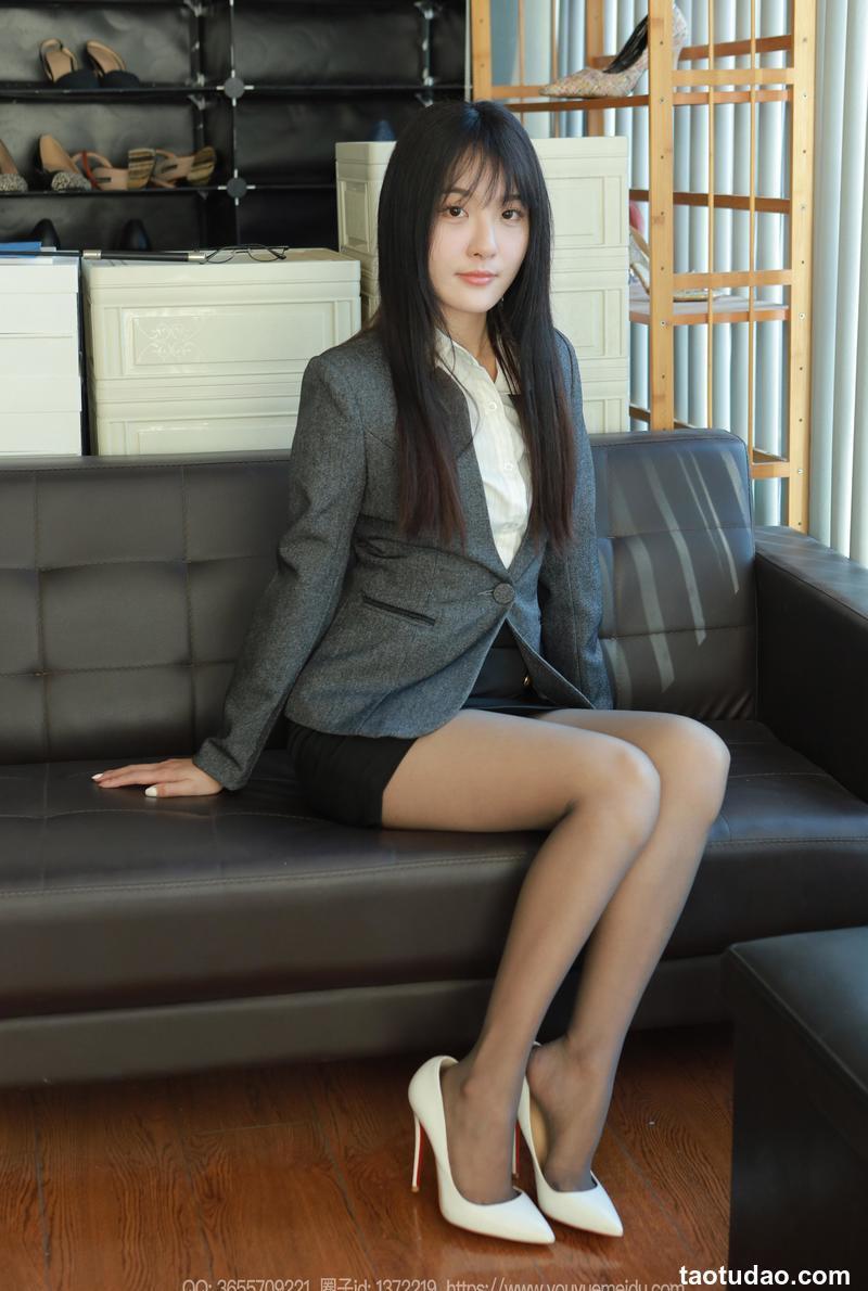 [IESS异思趣向] 2024.01.09 丝享家 1633 婉萍《温柔的斯》[83P-80.9M]