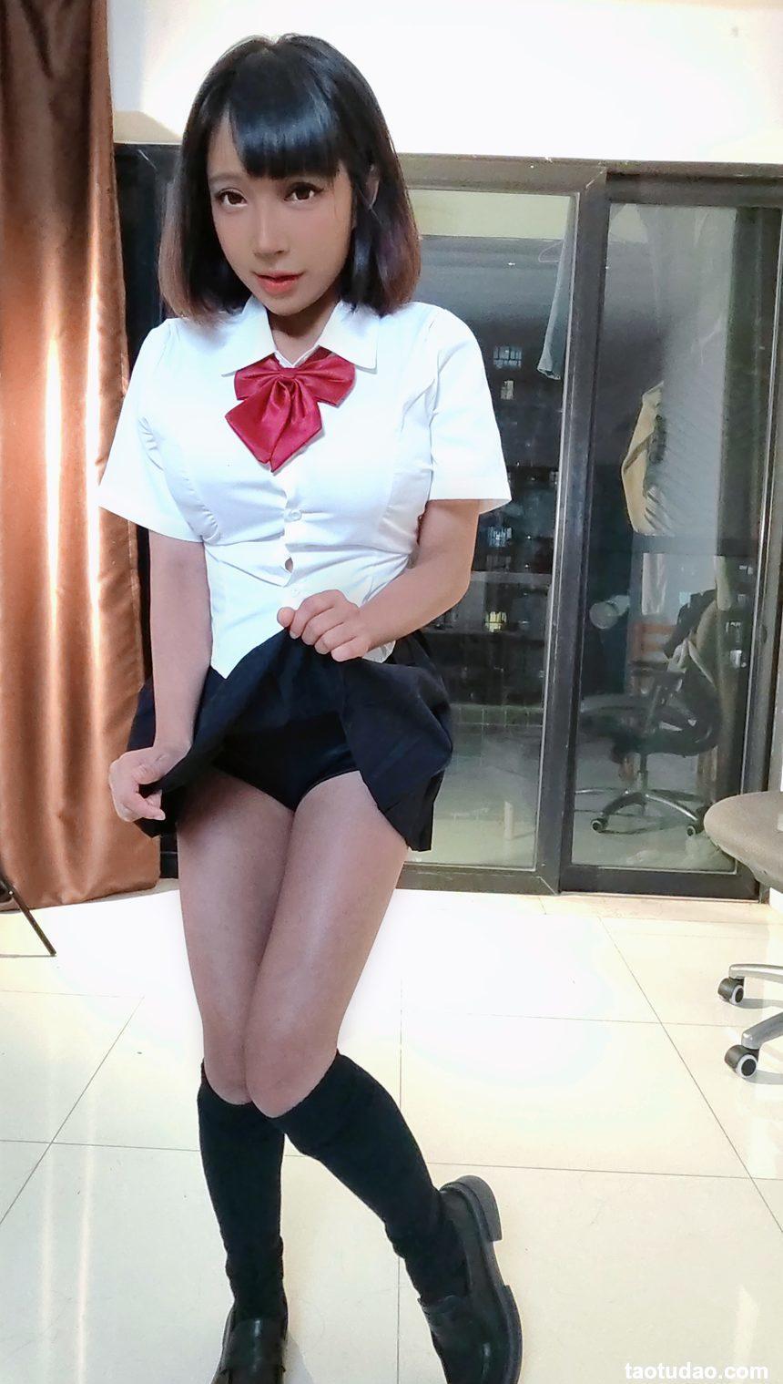 B站-大鹅炖蘑菇-福利[593P+13V-1.2G]