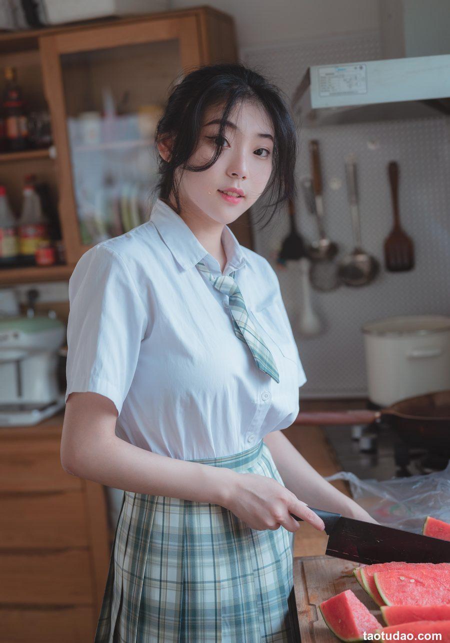 拿相机的执义 -『糖水日记』摄影原po场地 满叔的院子 [8P-137MB]