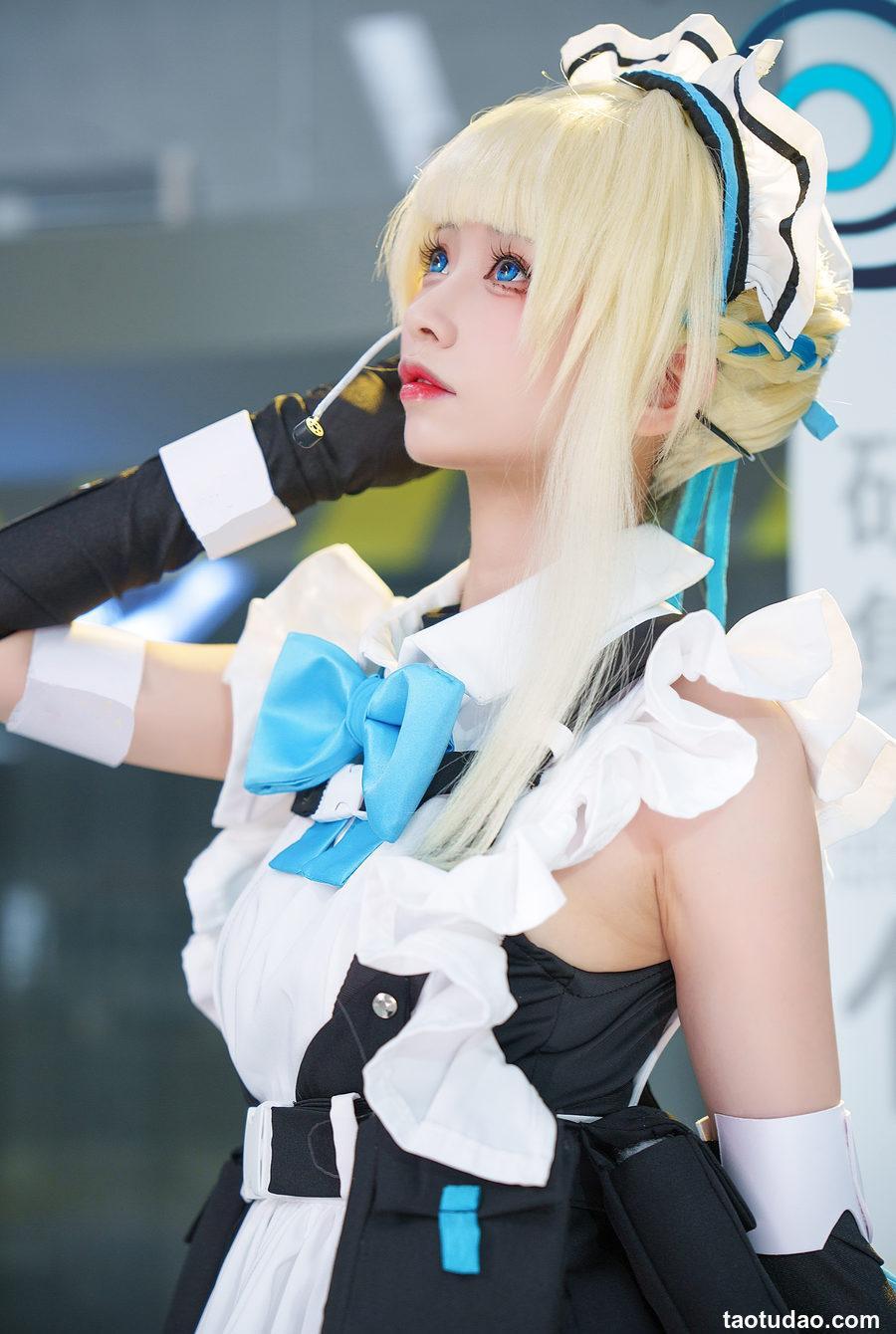 大大卷卷小卷 -  蔚蓝档案 飞鸟马时[27P - 211MB]