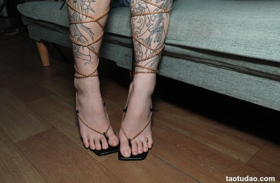 Pary摄影 NO.066 婉华穿上凉鞋展示纹身美脚[150P／1.51GB]