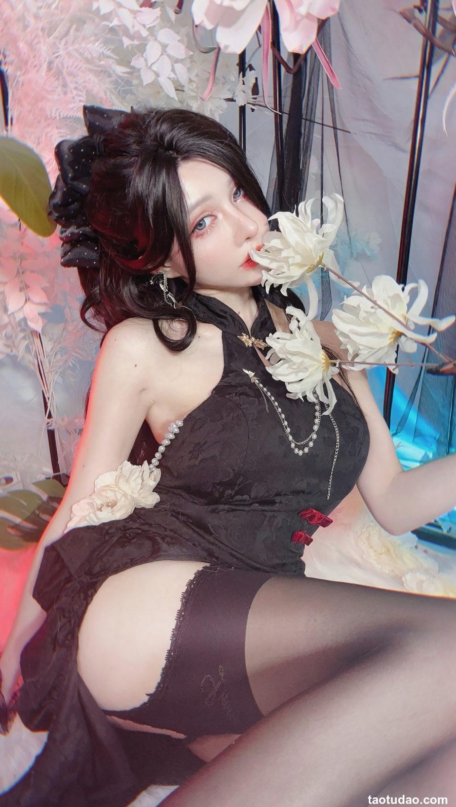 [苍帝-鸢尾] 两套微博图 [22P+2V-  354M]