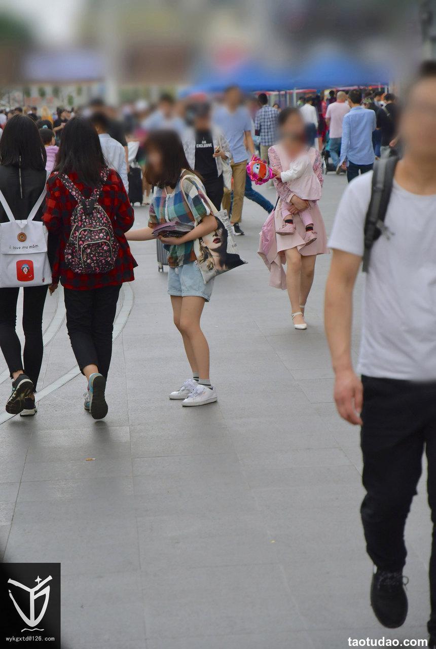 [YJ街拍]007 王の楼道 传单妹的逆袭！[81P-72MB]