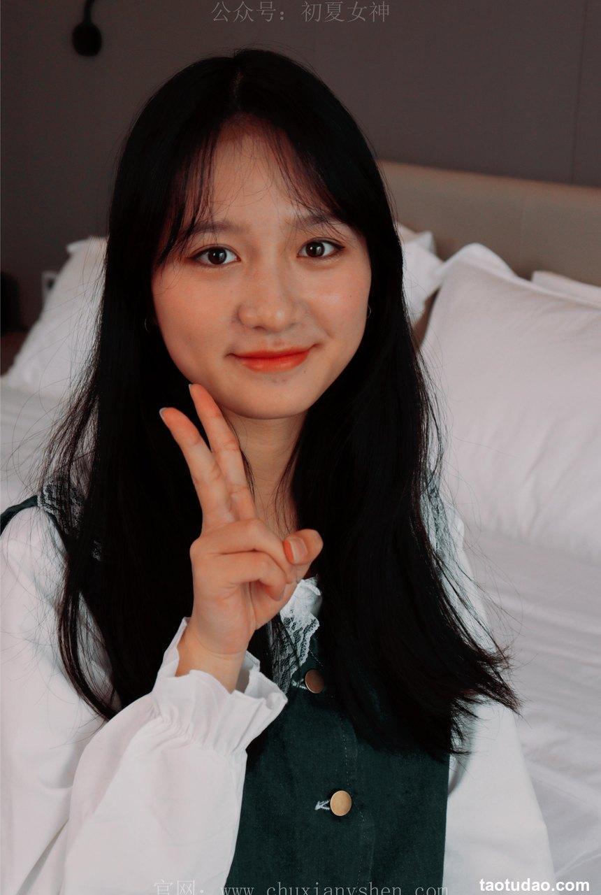 初夏女神 NO.005 沙沙 牛仔M码长裙搭小黑皮鞋[112P+1V-5.25GB]