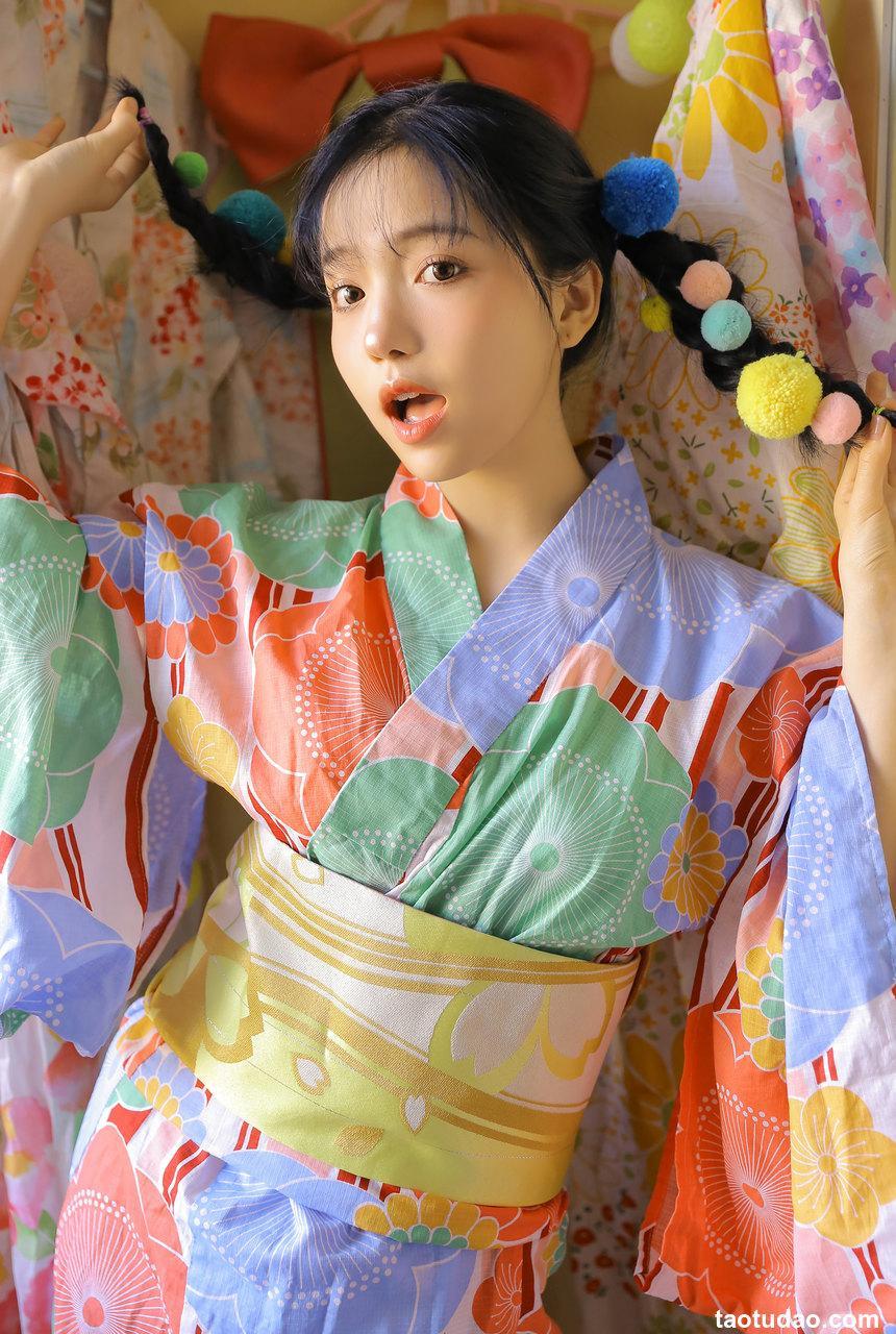 兮嘻嘻 NO.03- 一时无俩 [19P-66MB]