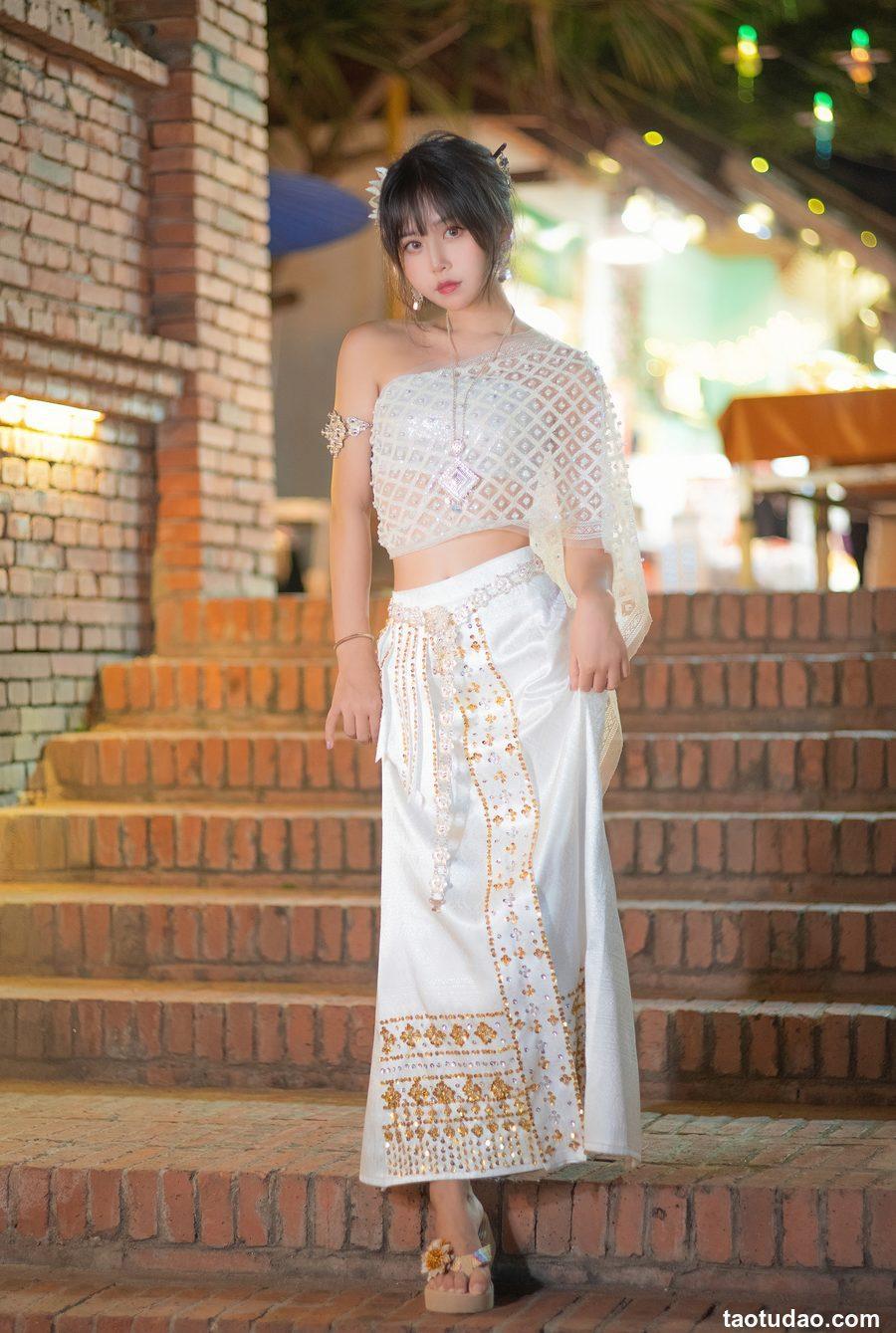 萌芽儿 - NO.34 西双版纳 傣服 银 [17P-112MB]