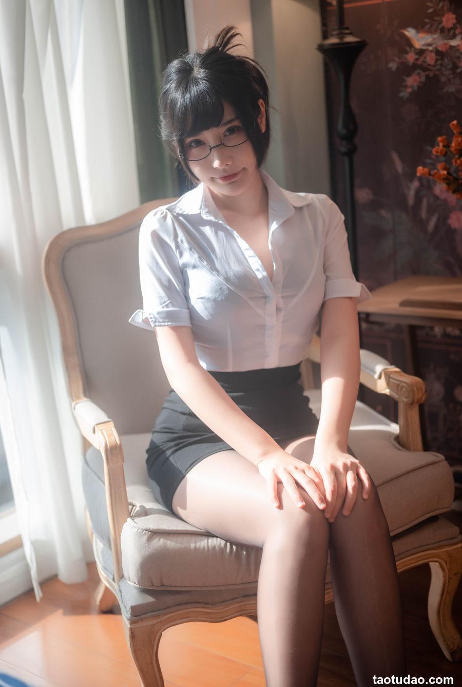 糖果果candy - 室内OL [102P-326MB]