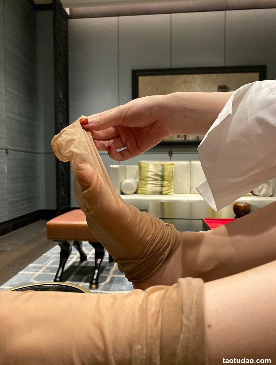 软妹小九九[July芝岚] - 咖色诱惑 [19P-15MB]