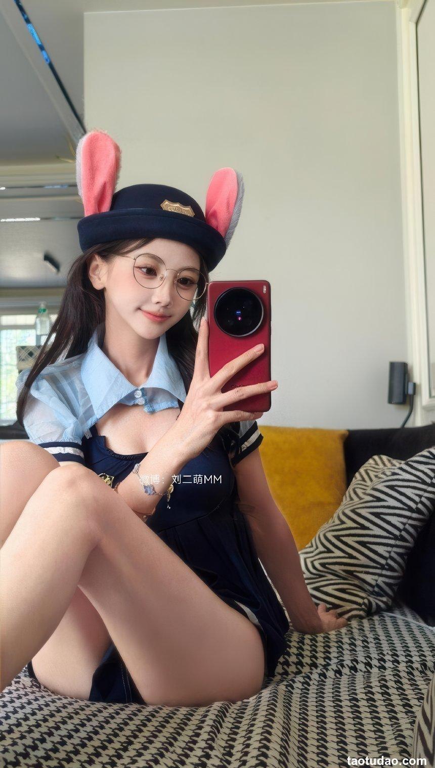 微密圈-刘二萌[兔兔女仆警官[9P-56.5MB]