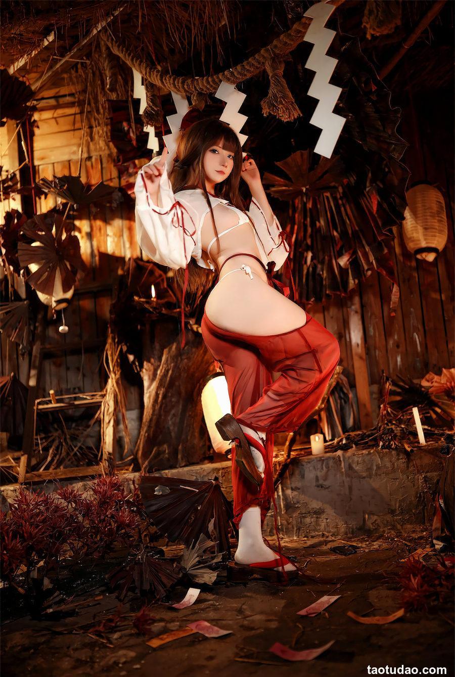 是三不是世w - 祈福巫女[43P-336MB]