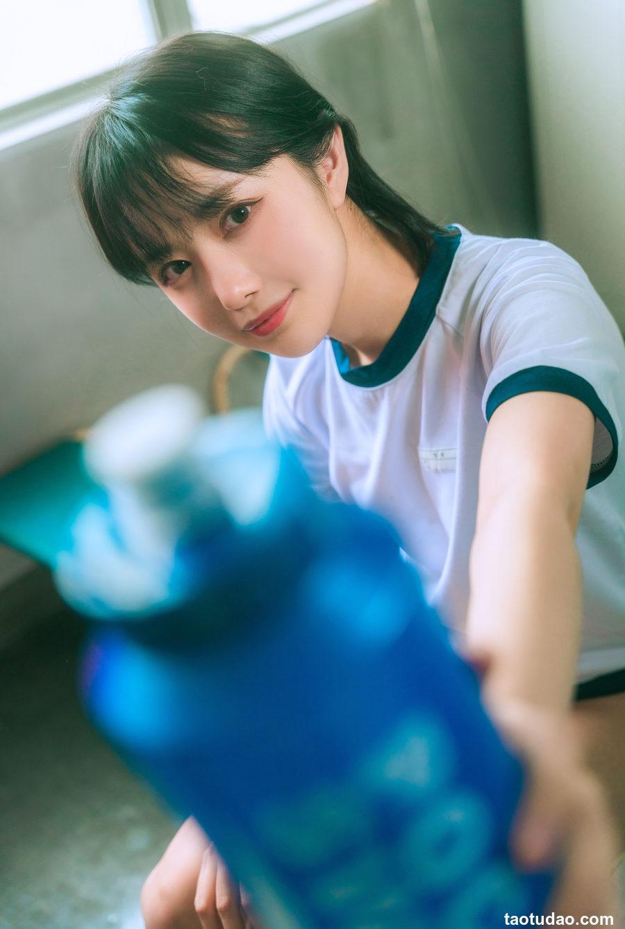 shika 小鹿鹿 私购 体操 [21P-83M]