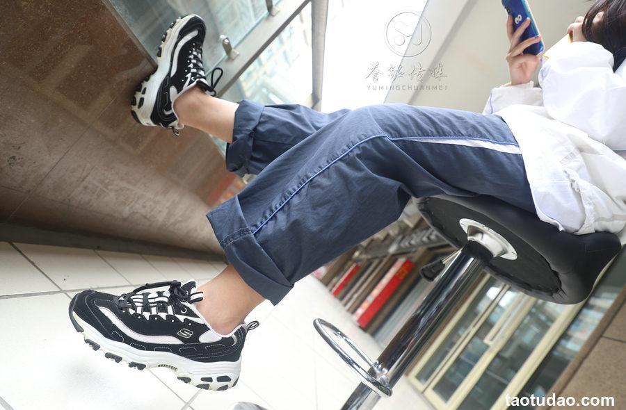 [誉铭传媒]袜足摄影 2019年 NO.032[132P+1V／1.12GB]