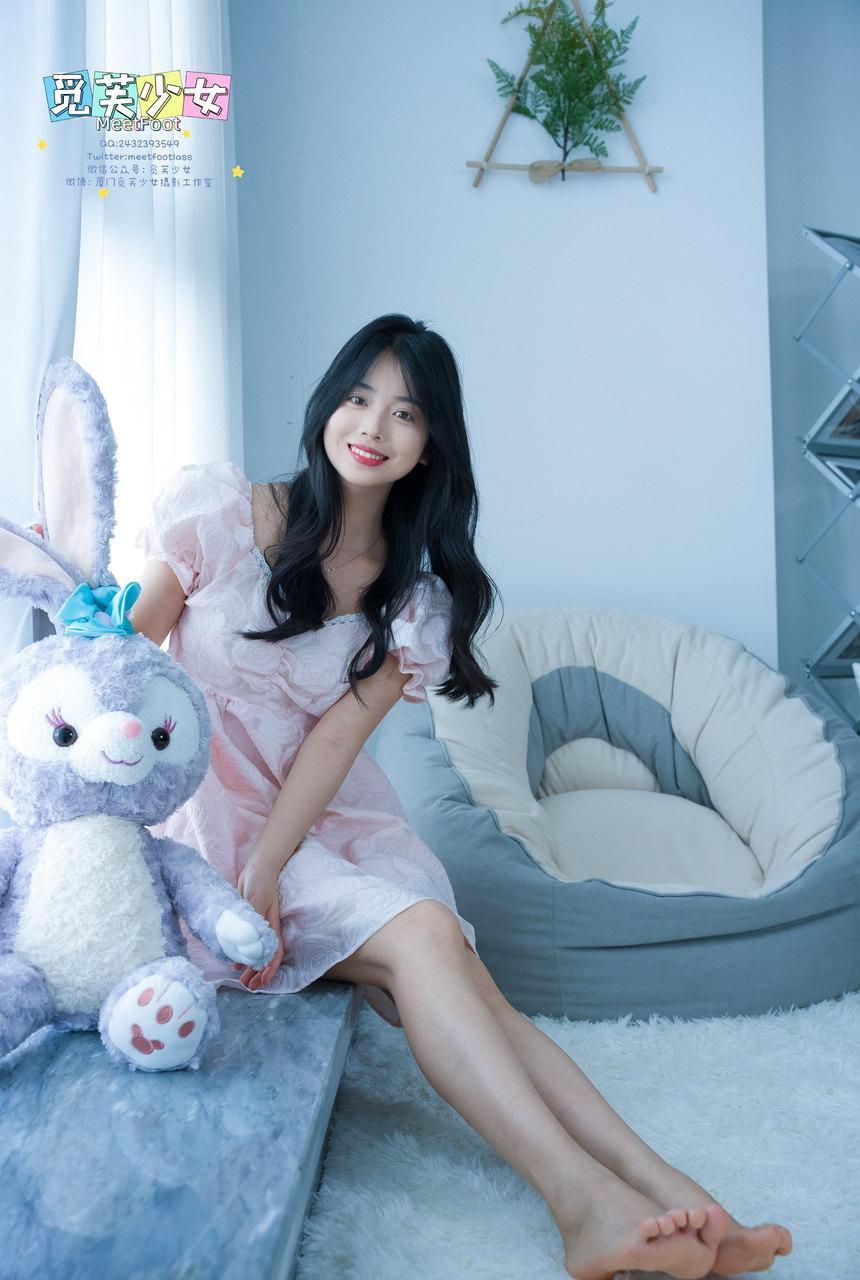 [觅芙少女]NO.027 小玲 少女的眼中是星辰大海 [66P+1V-2.86G]