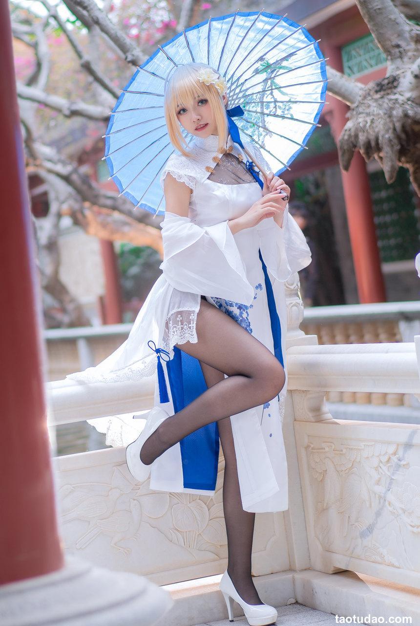 大大卷卷小卷 -  FGOsaber 四周年旗袍 [15P-99MB]