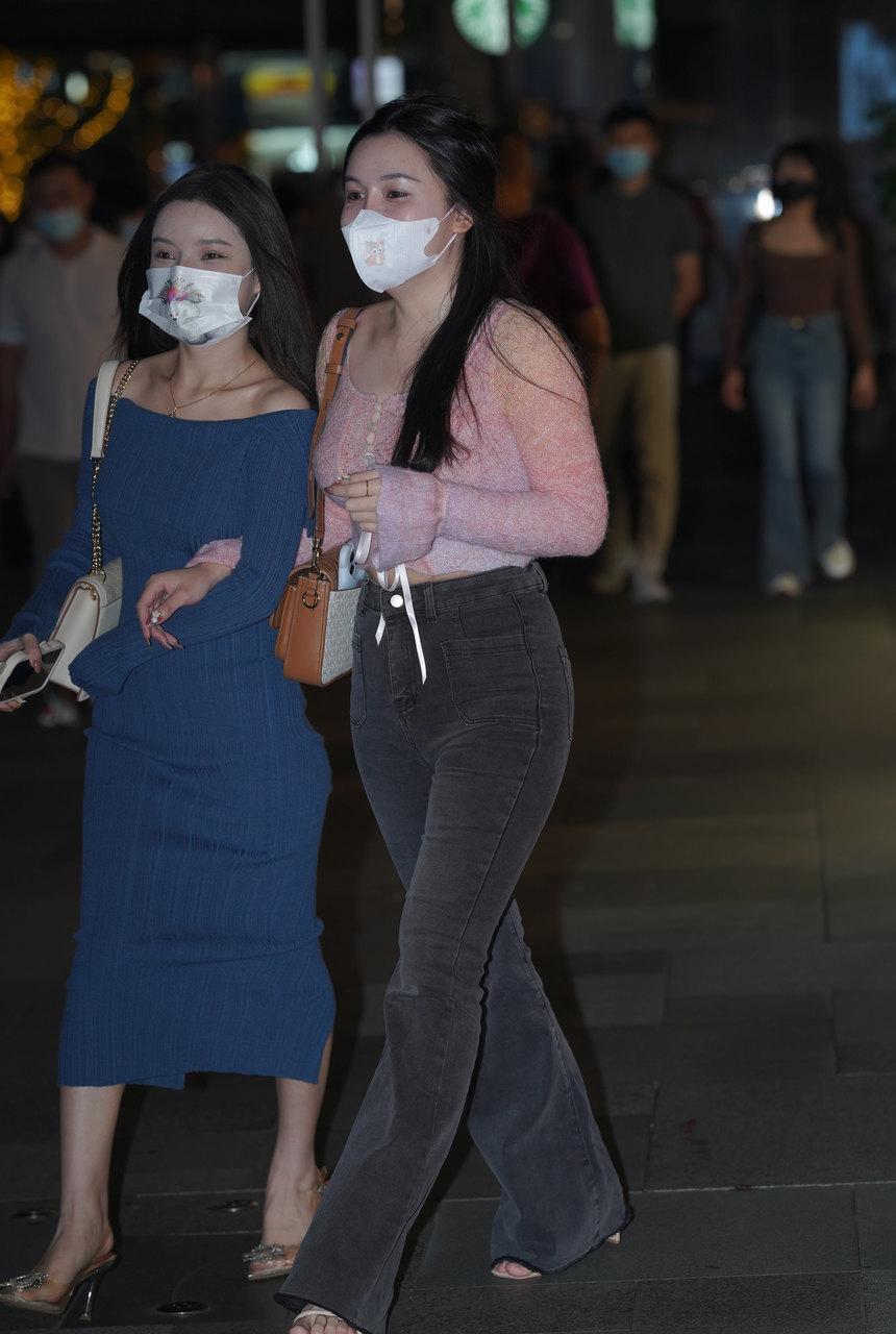 都市丽人牛仔少妇闺蜜【59P-989MB】