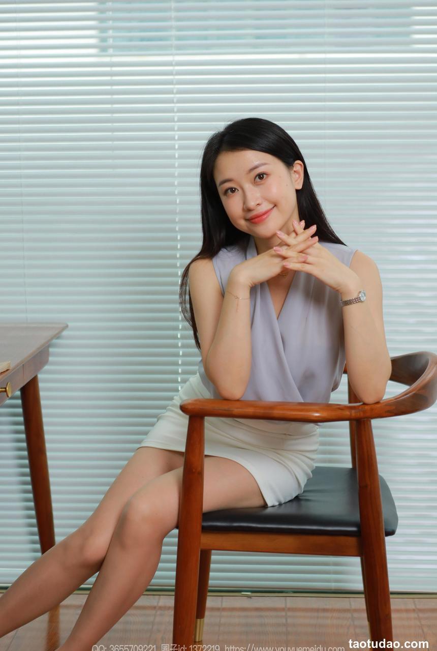 [IESS异思趣向] 2024.05.08 丝享家 1736 小婕《不想上班》[88P-67M]