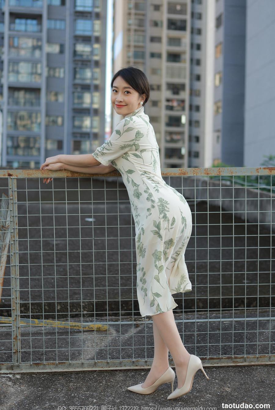 [IESS异思趣向] 2023.11.24 丝享家 1594 小婕《薄如蝉翼》[85P-101.5M]